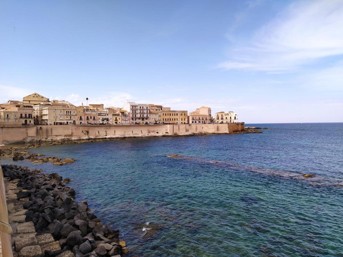 La Punta Di Ortigia Holiday Home Syracuse Buitenkant foto